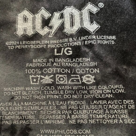 AC/DC Tour 1979 Premium Vintage Men's Adult T-Shirt Size - Picture 2 of 3